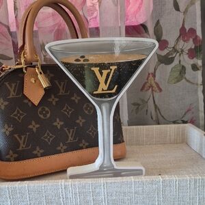 Louis Vuitton Carved Piece Free Standing Statue